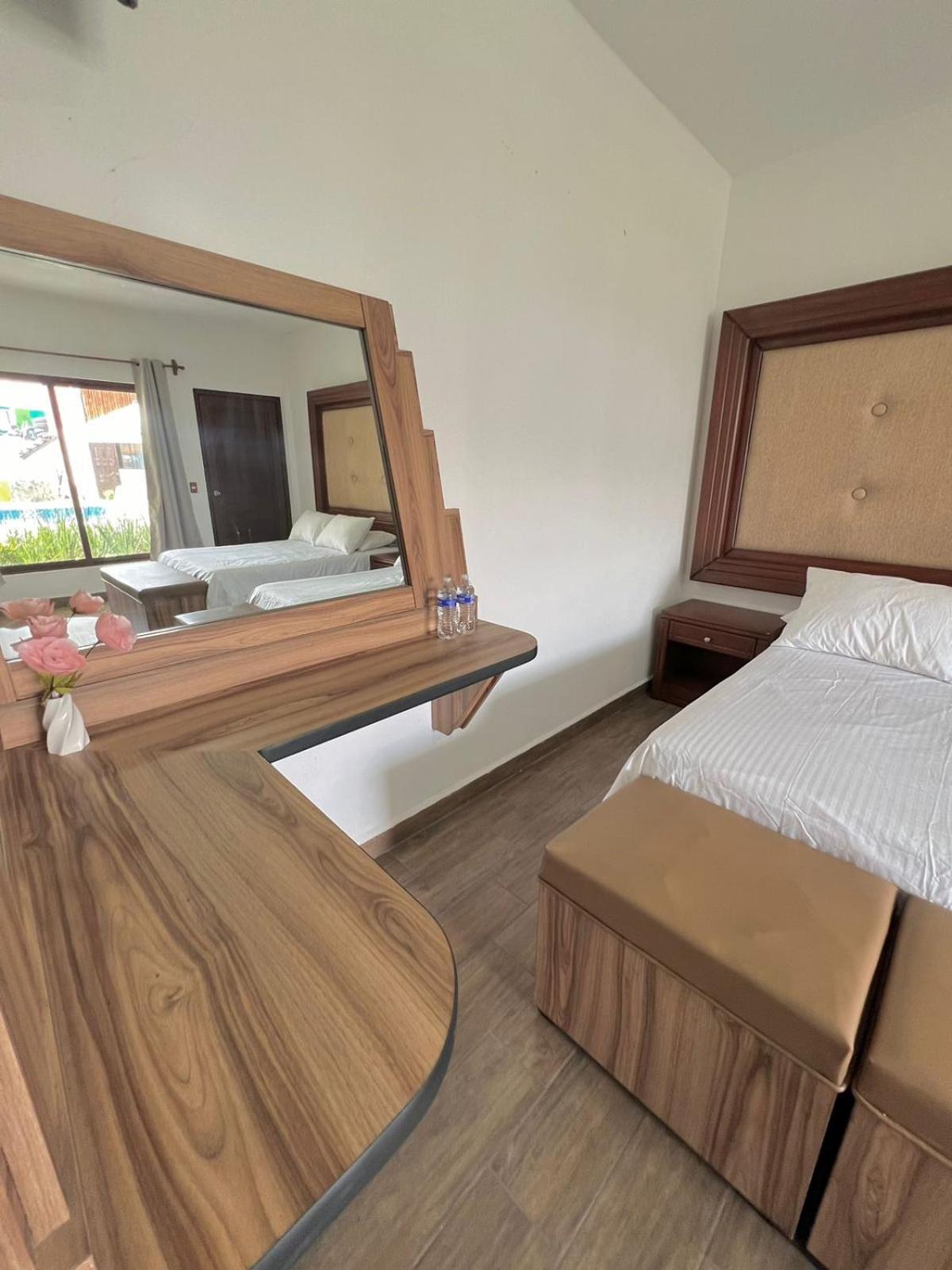 Hotel El Jaguar San Martín de las Pirámides Habitación foto